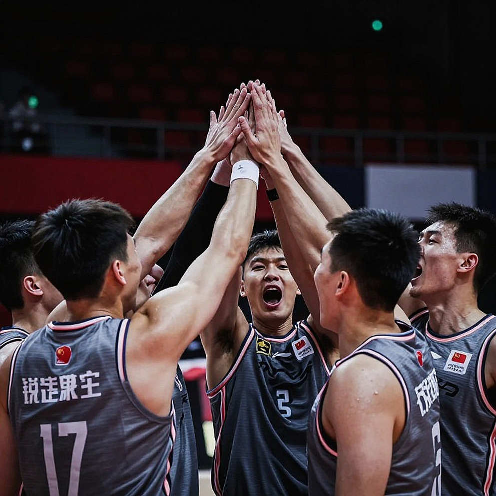 Vietnam U23 Land in Nagoya: Seventy-Two Hours to Re-Sync a Pressing Block Vietnam U23 Land in Nagoya: Seventy-Two Hours to Re-Sync a Pressing Block