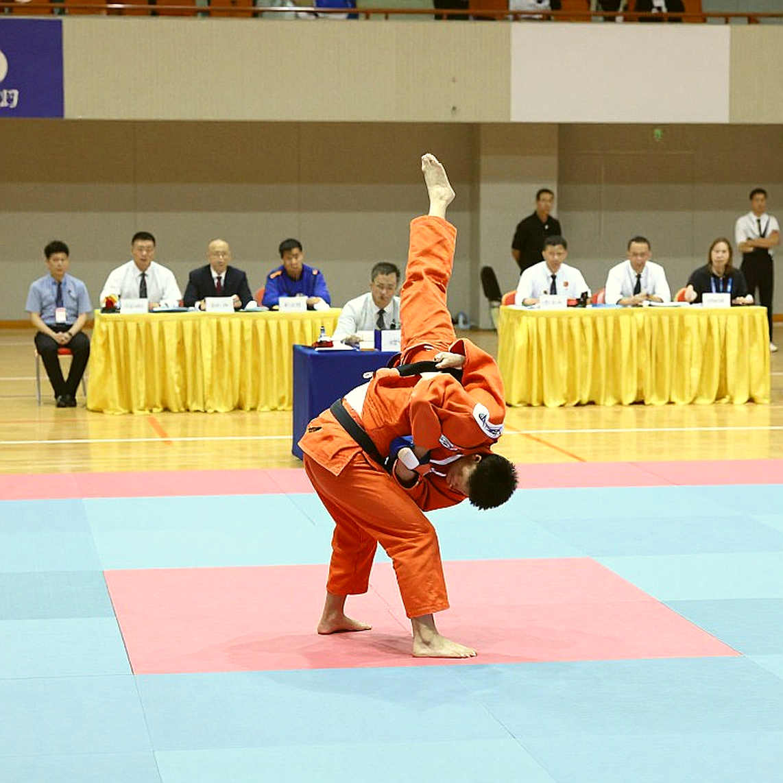 Incomplete Stage-1 Deconstruction Result: Guide to Writing Vietnamese Sports Articles Incomplete Stage-1 Deconstruction Result: Guide to Writing Vietnamese Sports Articles