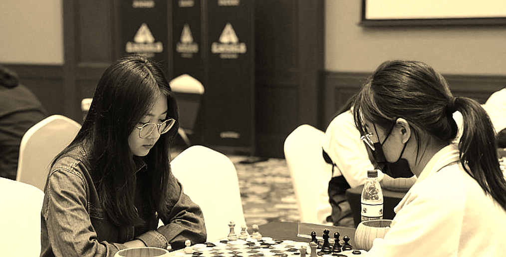 Carlsen trở lại, Ấn Độ chia rẽ: Giải Cờ vua Toàn cầu 2026 và bài toán lịch thi đấu