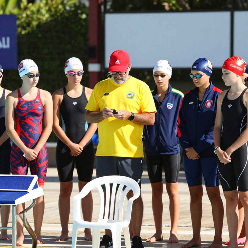 Tomoyuki Matsushita phá kỷ lục châu Á 400m nhảy ngực với 4 phút 5 giây 83 tại giải vô địch đại học Nhật Bản