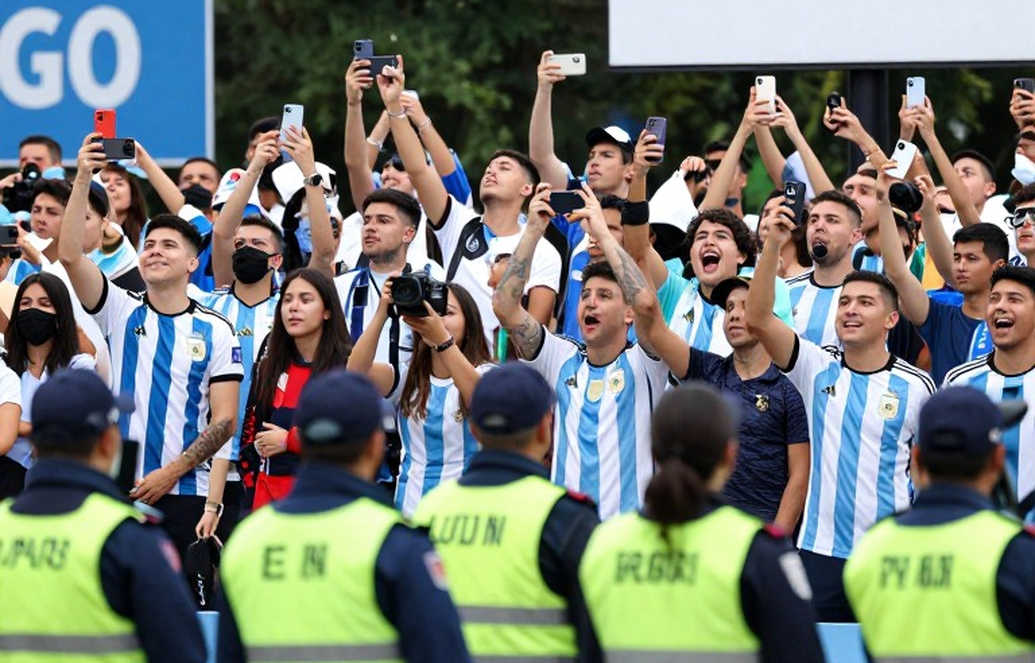 Marcos Llorente giã từ đội tuyển Tây Ban Nha ở tuổi 31: Một lối thoát 'vàng' sau chức vô địch World Cup Marcos Llorente giã từ đội tuyển Tây Ban Nha ở tuổi 31: Một lối thoát 'vàng' sau chức vô địch World Cup