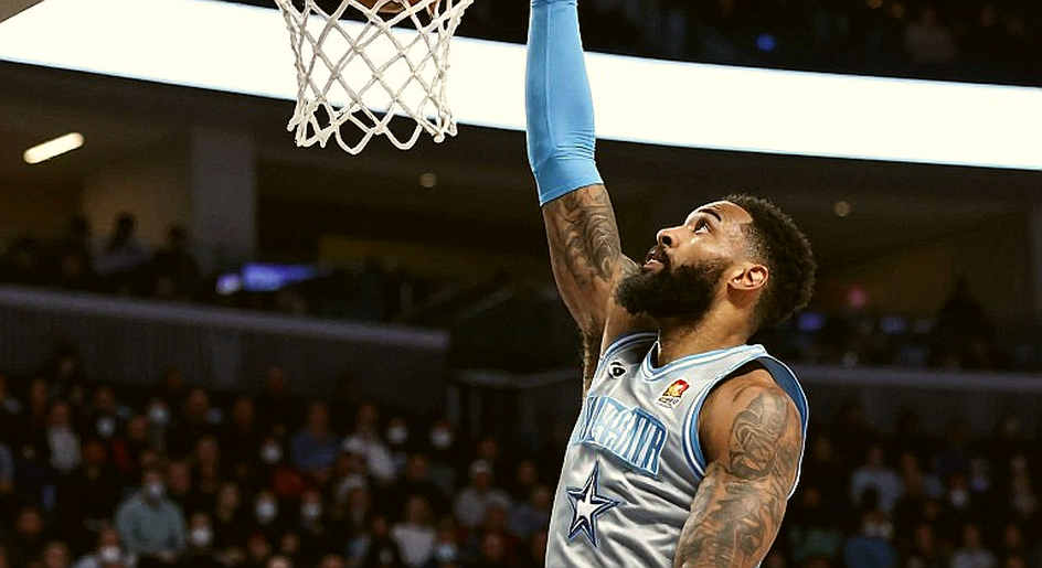 EuroLeague khai màn: Valanciunas trở lại, Dubai hạ Real Madrid và những tín hiệu chưa kịp thành tiêu đề