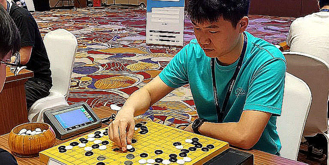 Carlsen gọi Sindarov là ứng viên sáng giá, và cái giá của nhãn kẻ dưới cơ dành cho Gukesh Carlsen gọi Sindarov là ứng viên sáng giá, và cái giá của nhãn kẻ dưới cơ dành cho Gukesh
